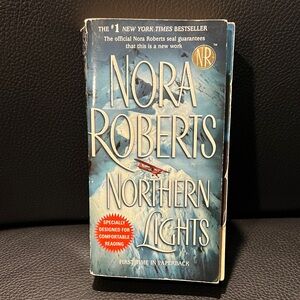 Nora Roberts Northern Lights